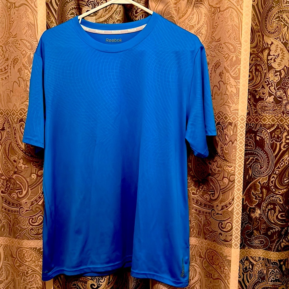 Reebok (L) Mens T-shirt